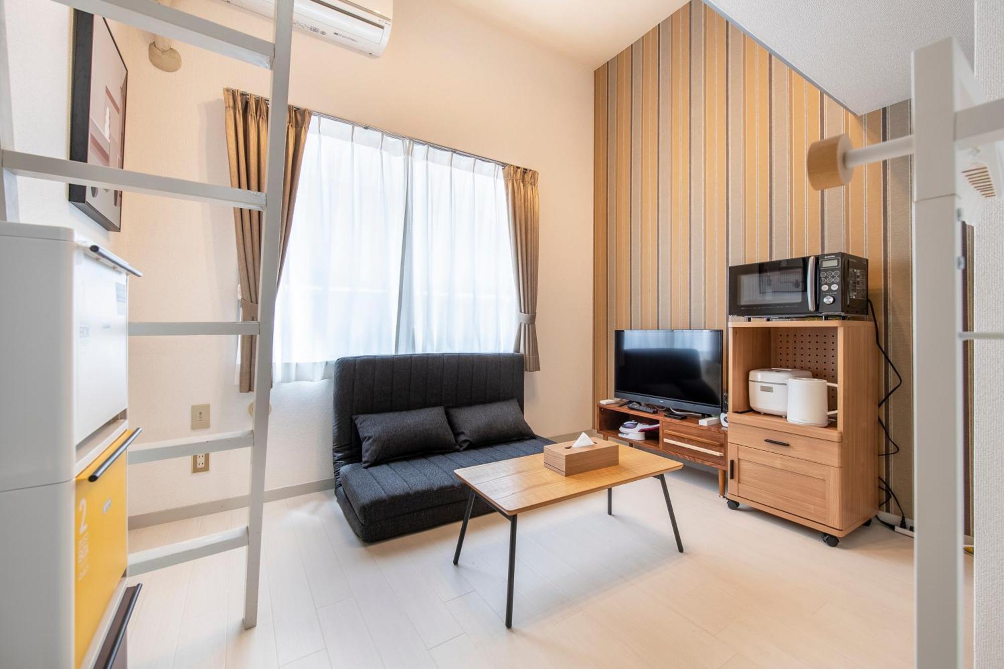 Plaza De La Brea Apartamento